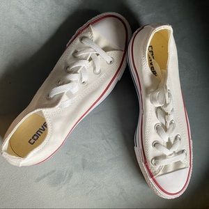 NWOT Converse Sneakers